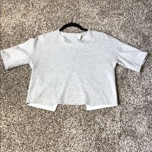 Lululemon Minimal Short Sleeve Shirt Size 4